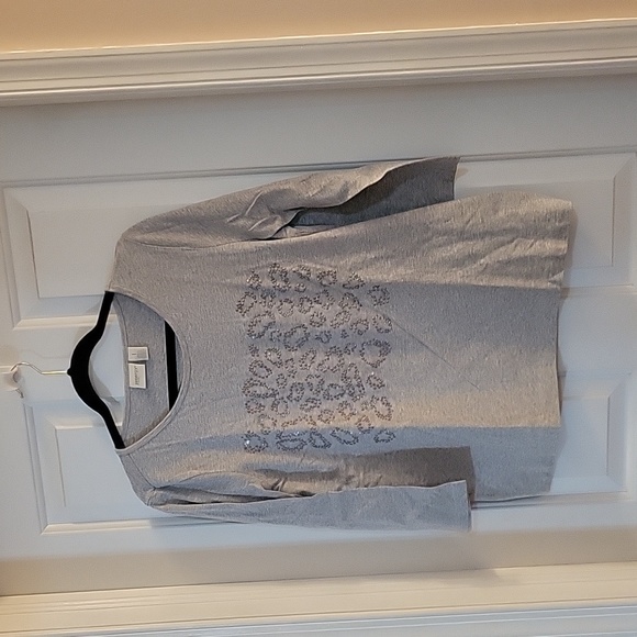 Chico's Tops - Chicos grey studded top medium